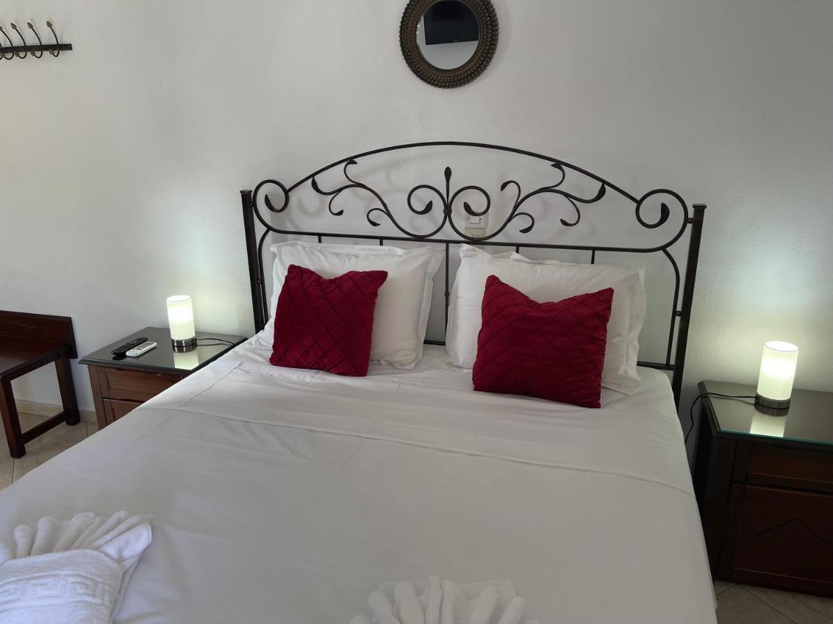 Venikouas Hotel Platis Gialos  ภายนอก รูปภาพ