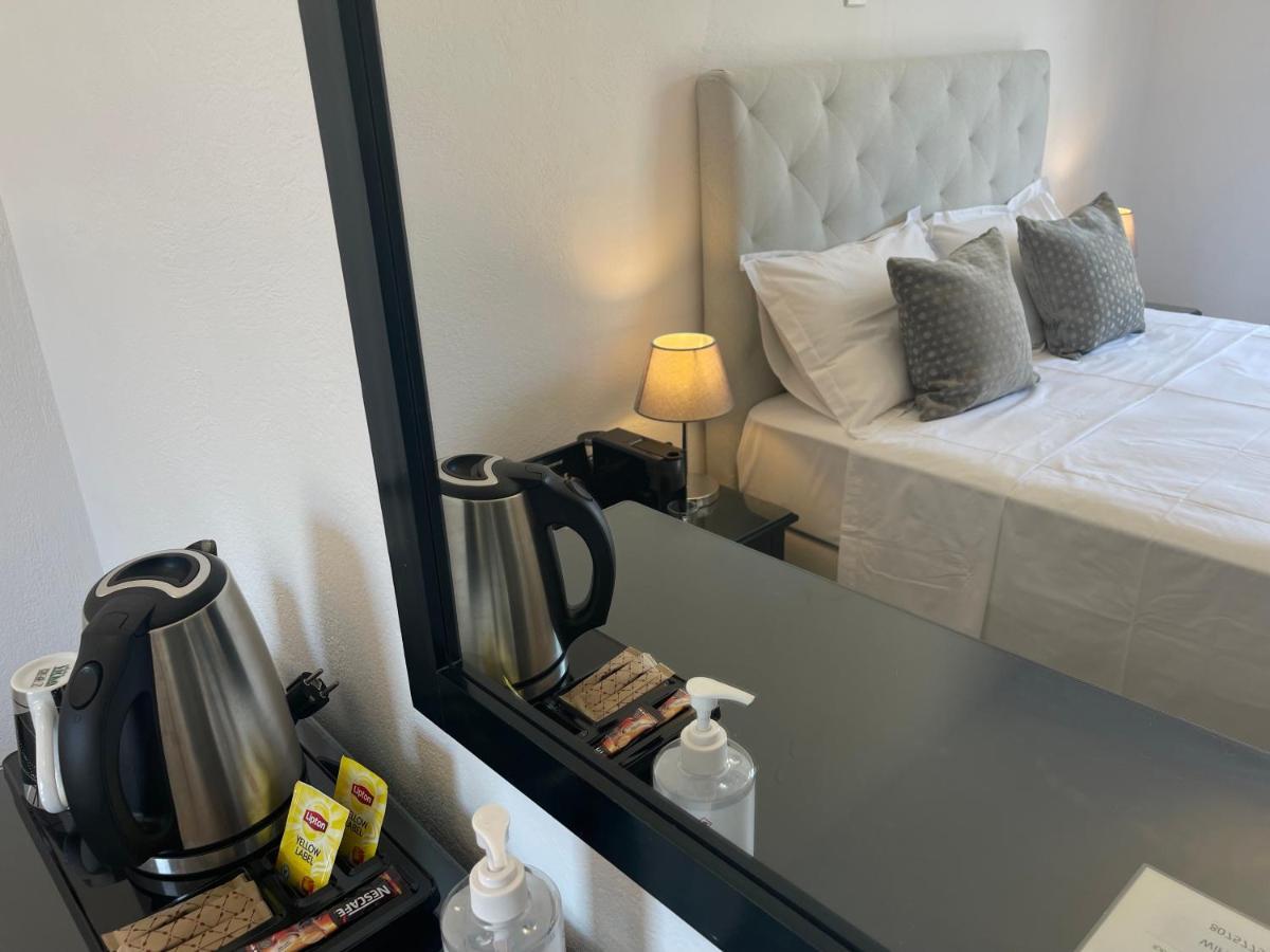 Venikouas Hotel Platis Gialos  ภายนอก รูปภาพ