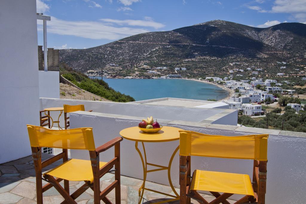 Venikouas Hotel Platis Gialos  ภายนอก รูปภาพ